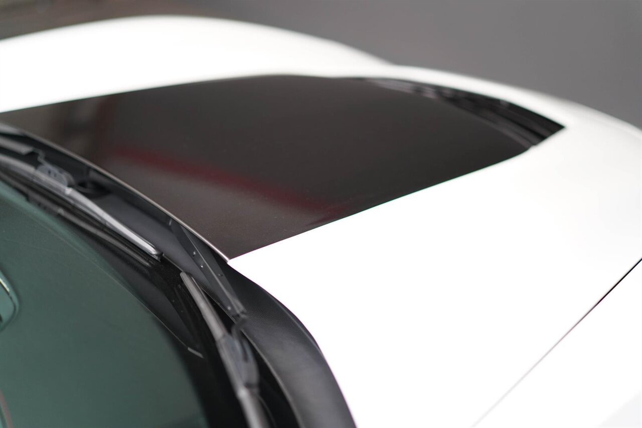 2016 Chevrolet Corvette Z06 Z07 Performance Package / AWE Performance Exhaust System - Photo 10 - Victorville, CA 92392