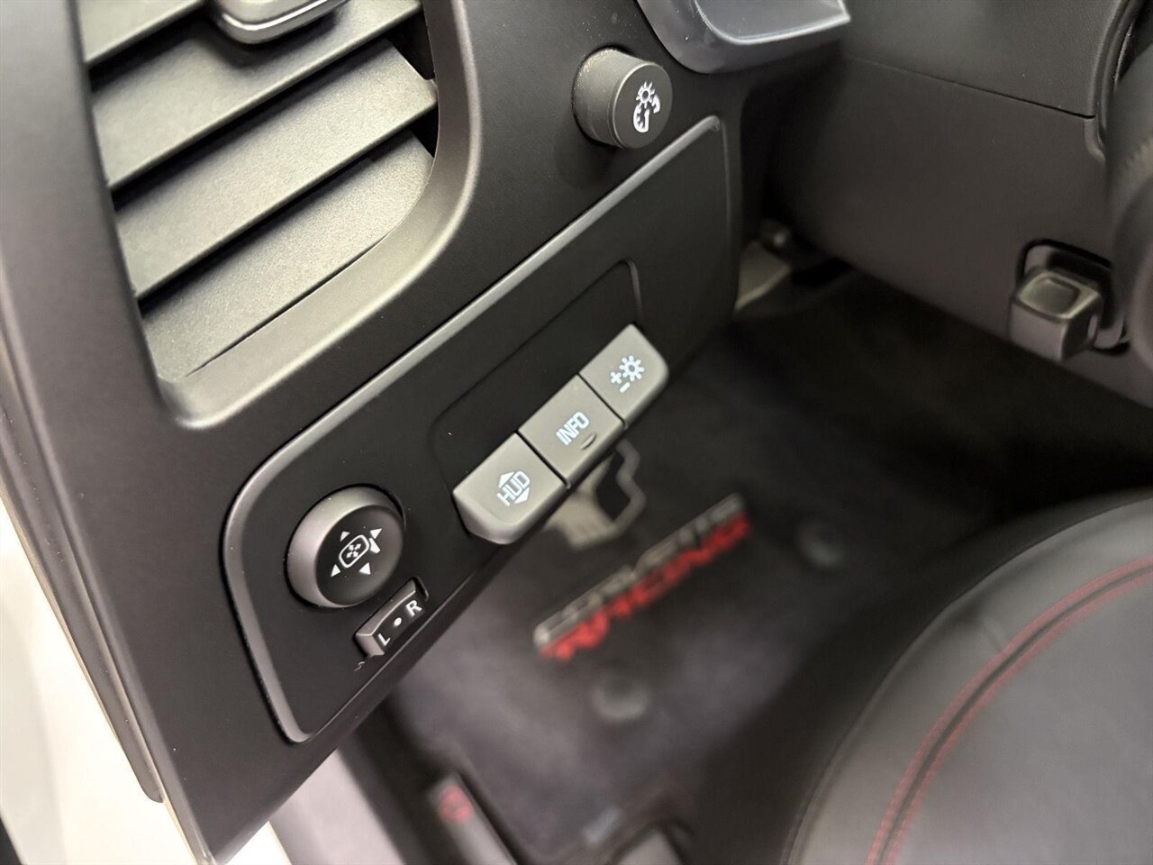 2016 Chevrolet Corvette Z06 Z07 Performance Package / AWE Performance Exhaust System - Photo 26 - Victorville, CA 92392