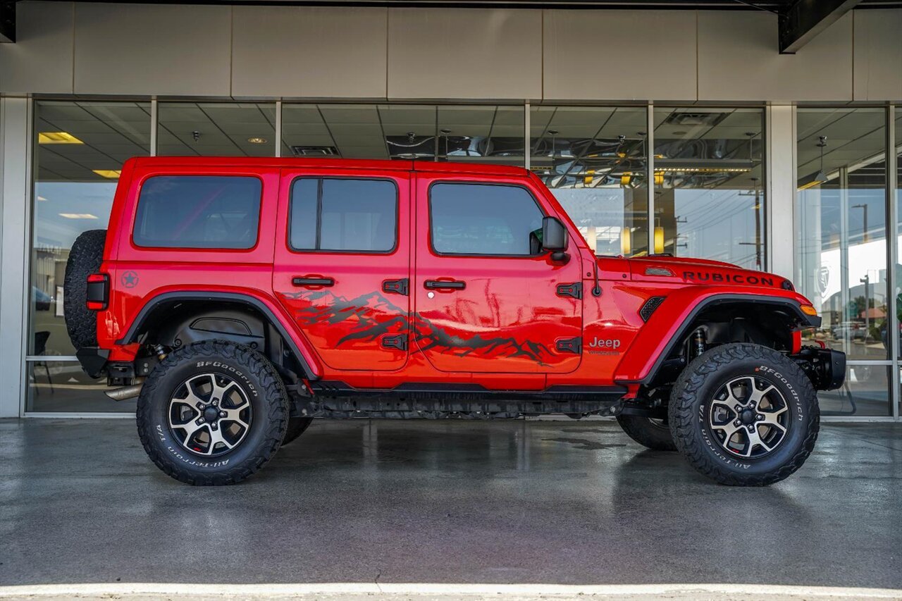 2020 Jeep Wrangler Unlimited Rubicon  Custom Upgrades - Photo 9 - Victorville, CA 92392