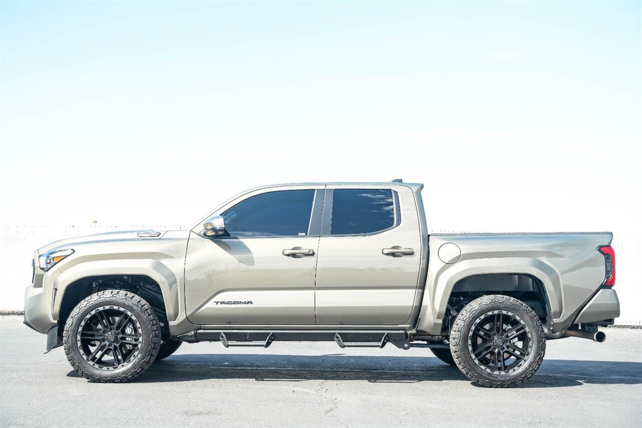 2025 Toyota Tacoma TRD Sport HV   - Photo 7 - Victorville, CA 92392