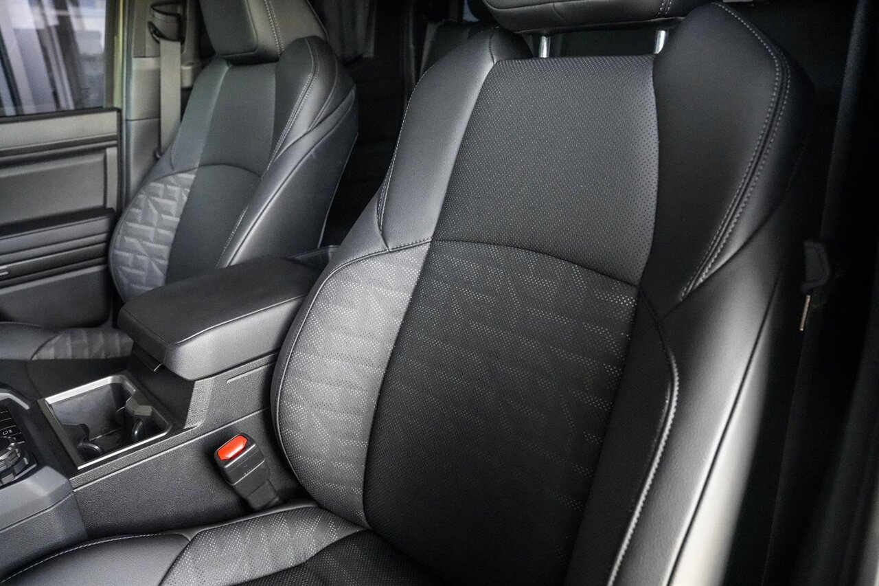 2025 Toyota Tacoma TRD Sport HV   - Photo 25 - Victorville, CA 92392