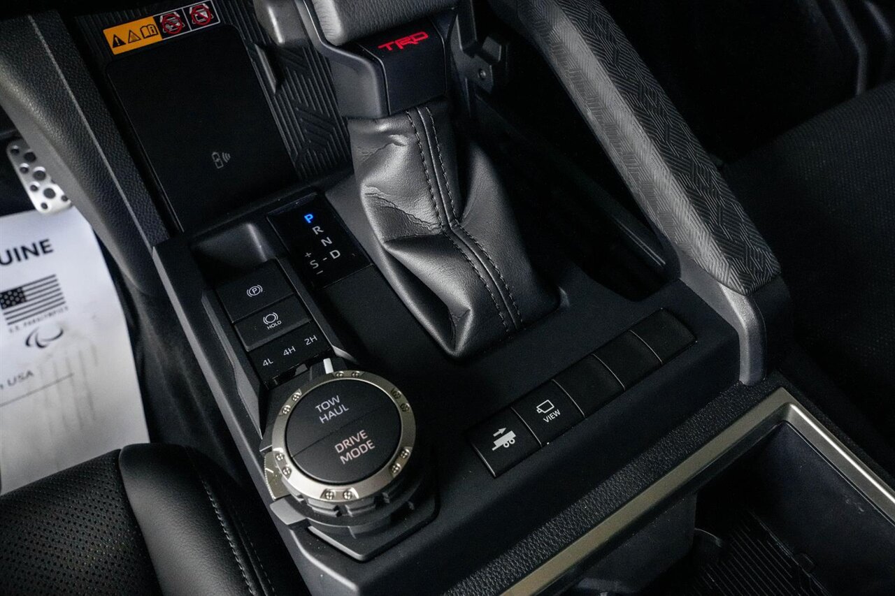 2025 Toyota Tacoma TRD Sport HV   - Photo 28 - Victorville, CA 92392
