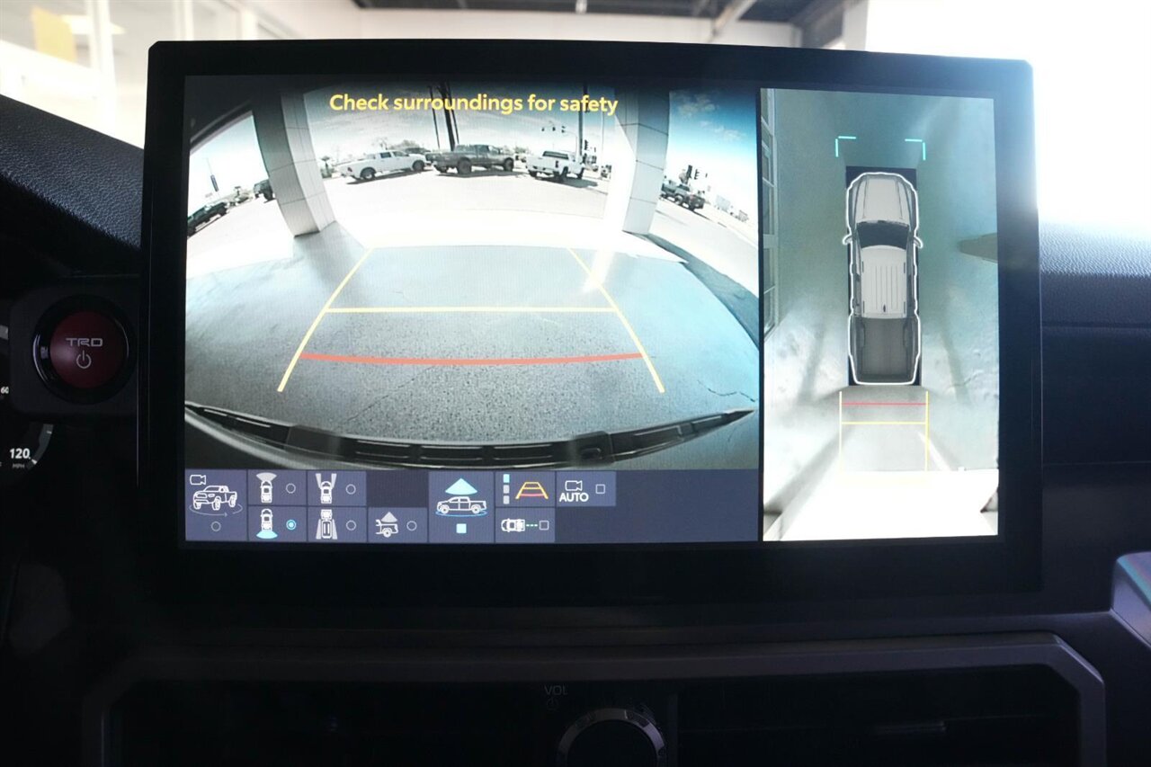 2025 Toyota Tacoma TRD Sport HV   - Photo 33 - Victorville, CA 92392