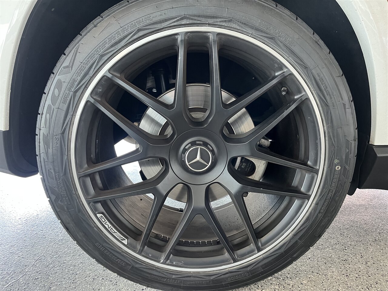 2022 Mercedes-Benz GLE AMG GLE 53 Just Serviced New Tires! - Photo 34 - Victorville, CA 92392
