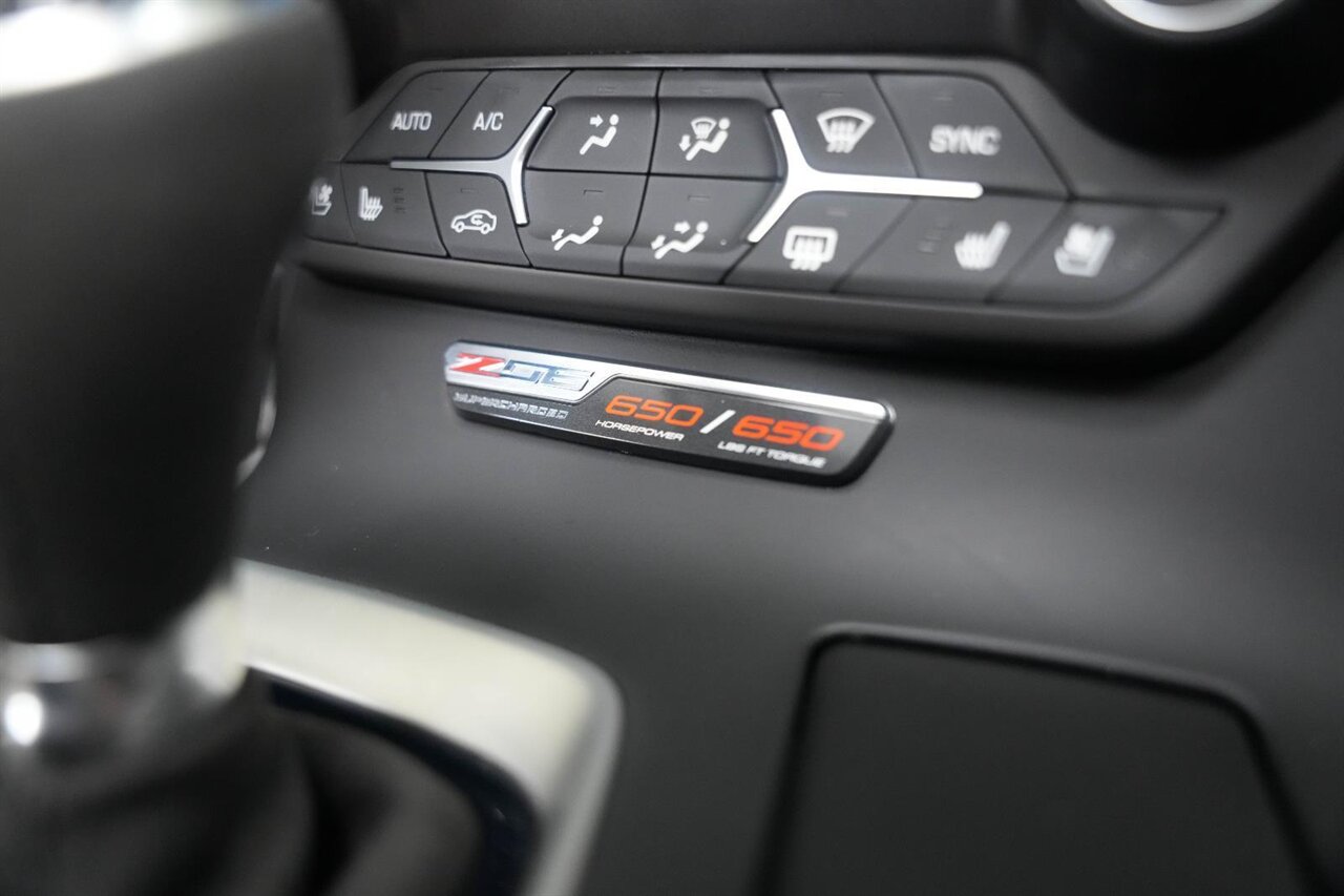 2019 Chevrolet Corvette Z06  Z07 Performance Package / Entire Car has PPF - Photo 32 - Victorville, CA 92392