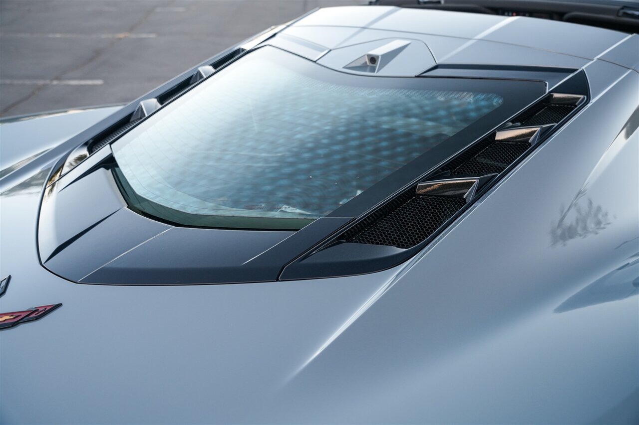 2025 Chevrolet Corvette Z06 | Only 3K Miles | One Owner CA Car | Clean Carfax | Full Factory Warranty - Photo 14 - Victorville, CA 92392