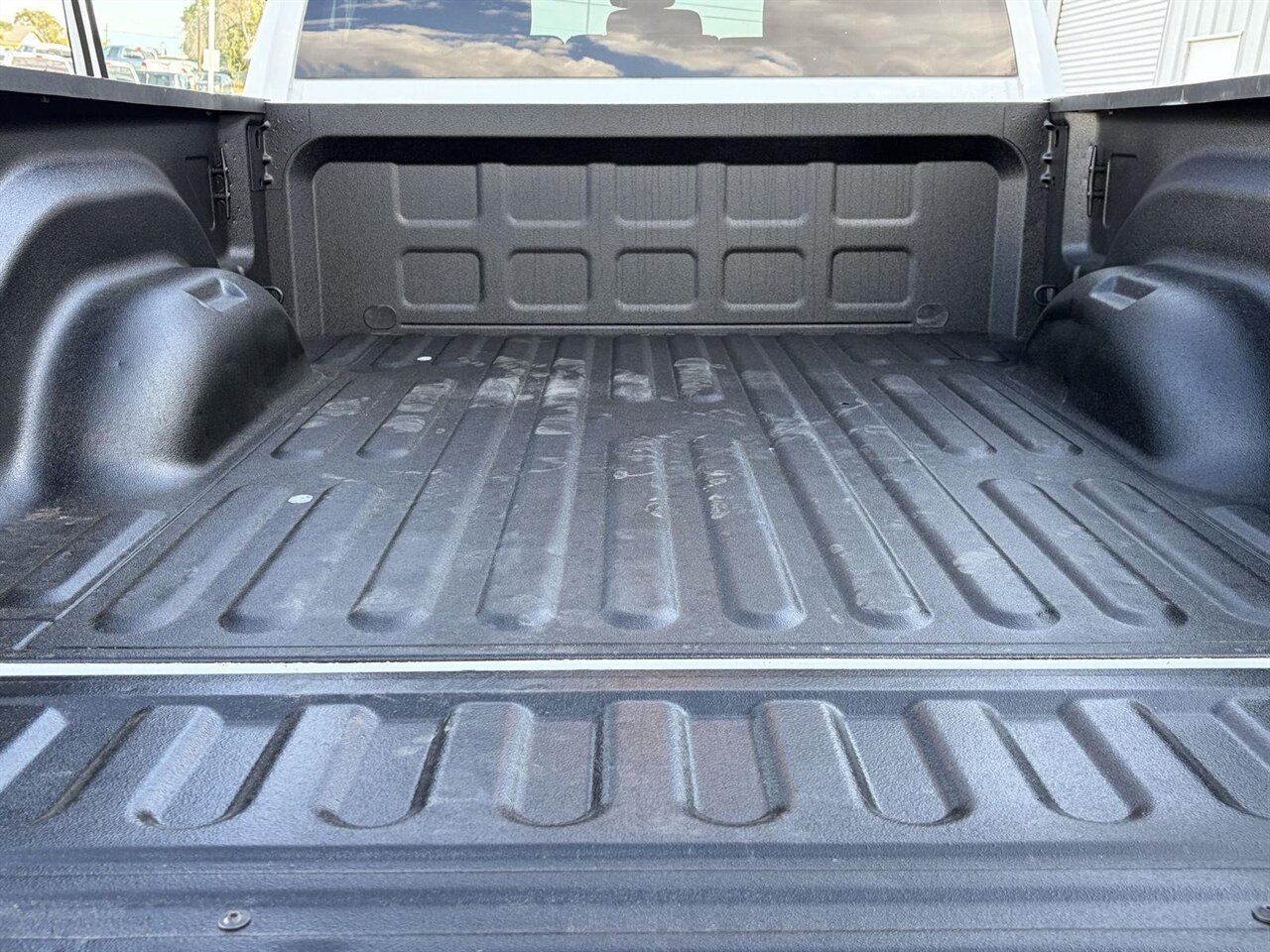 2024 RAM 2500 Big Horn - Photo 10 - Victorville, CA 92392