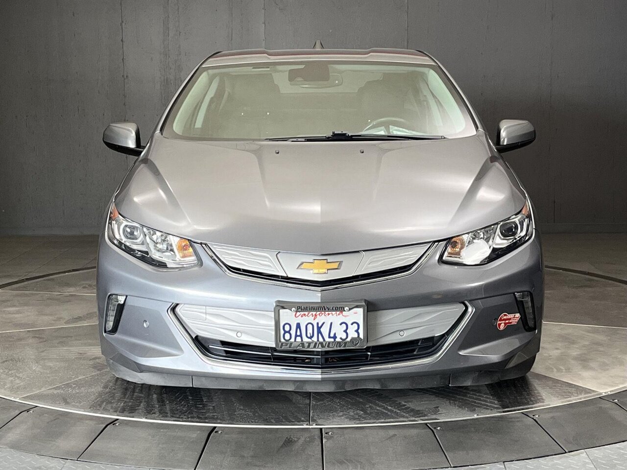 2018 Chevrolet Volt Premier - Photo 8 - Victorville, CA 92392