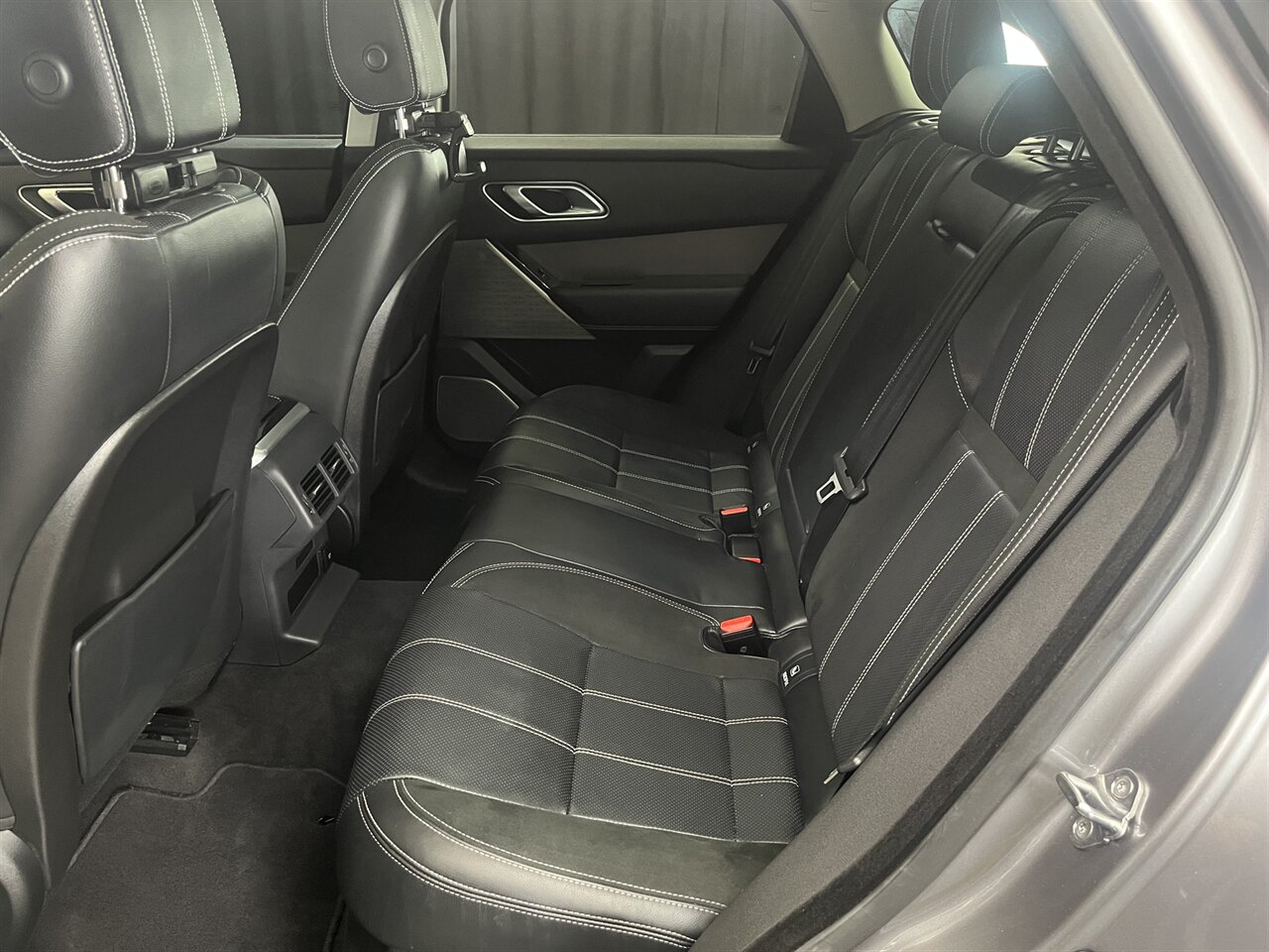 2021 Land Rover Range Rover Velar P250 S - Photo 26 - Victorville, CA 92392