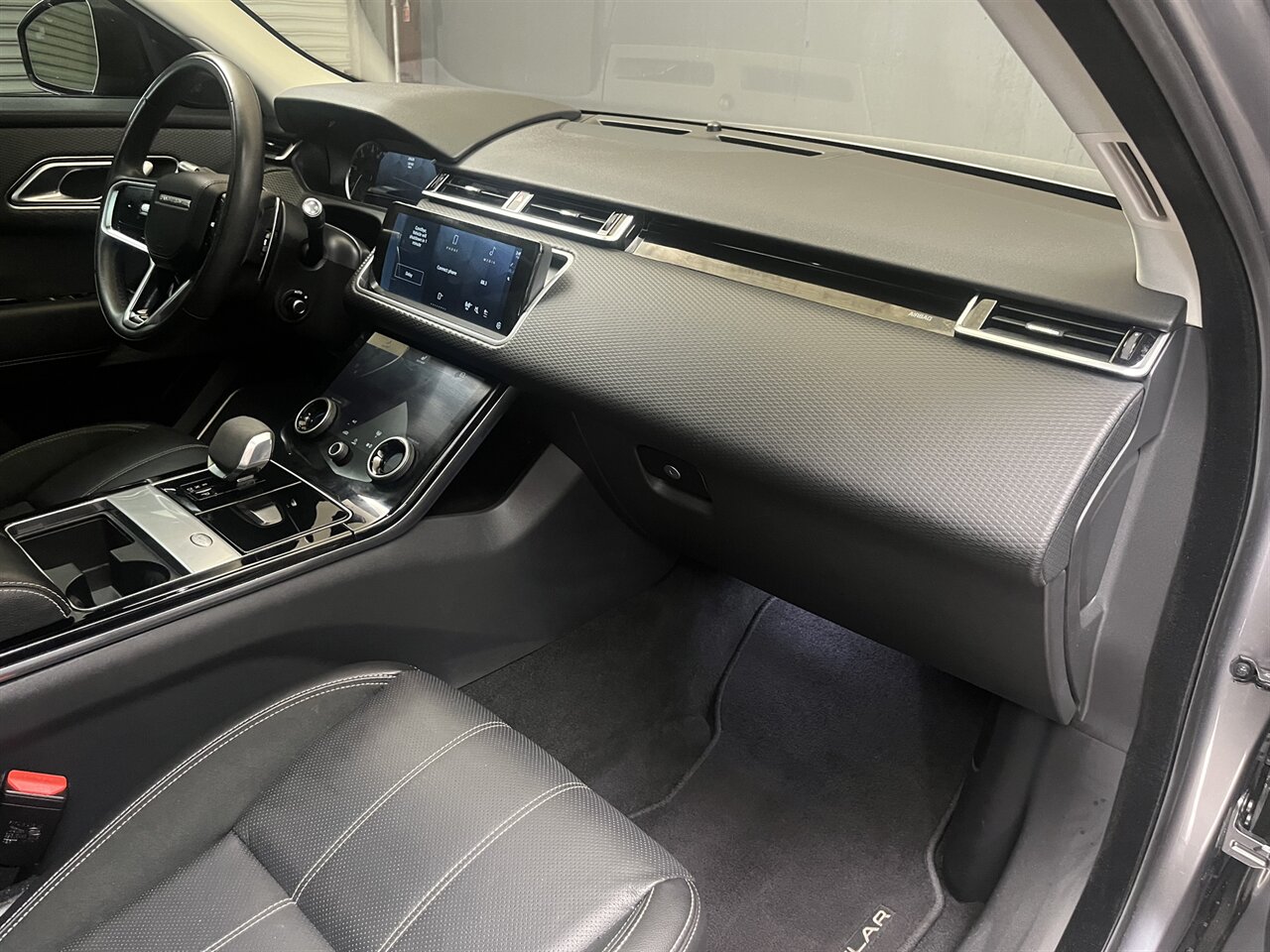 2021 Land Rover Range Rover Velar P250 S - Photo 22 - Victorville, CA 92392