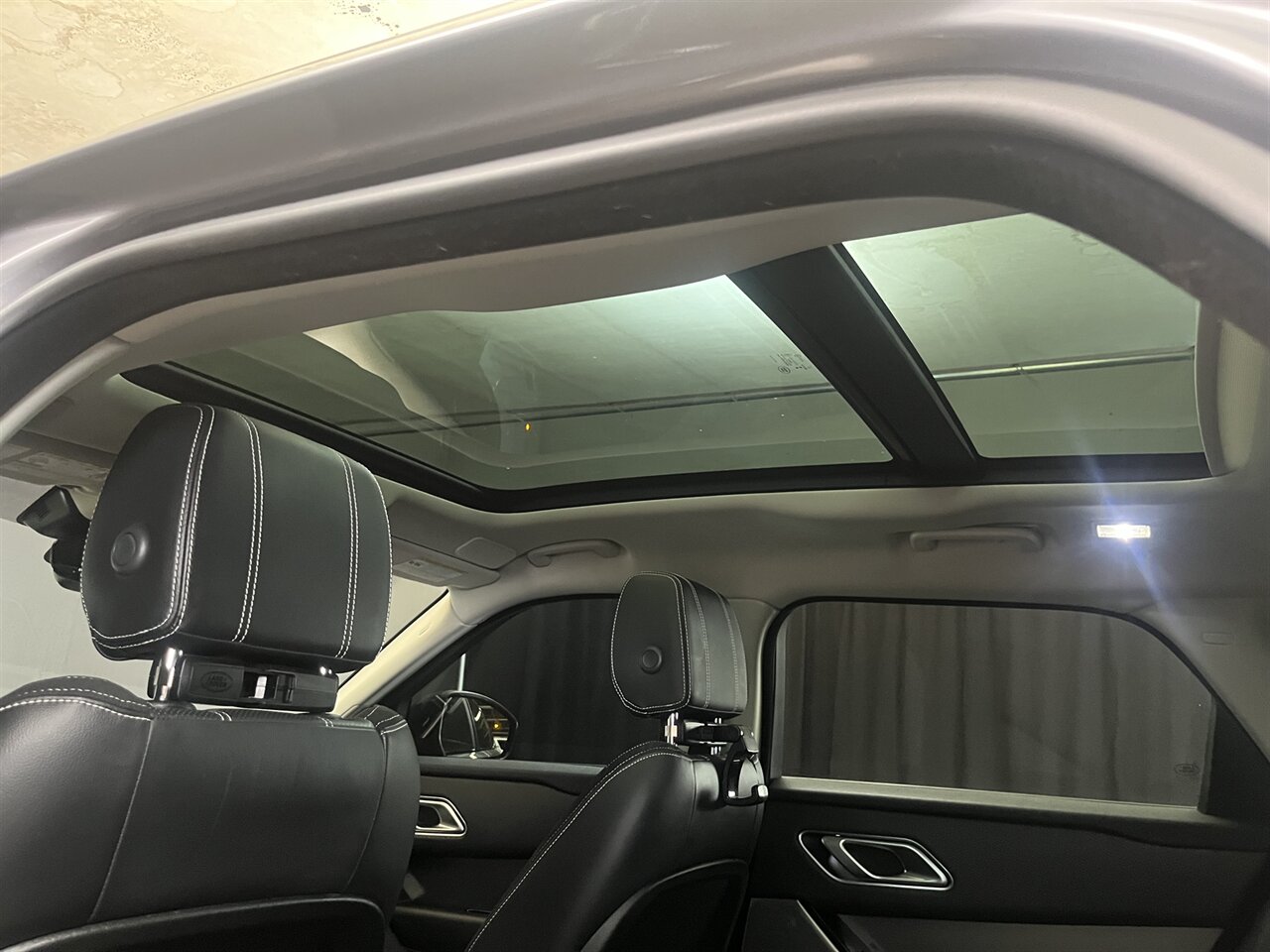 2021 Land Rover Range Rover Velar P250 S - Photo 10 - Victorville, CA 92392