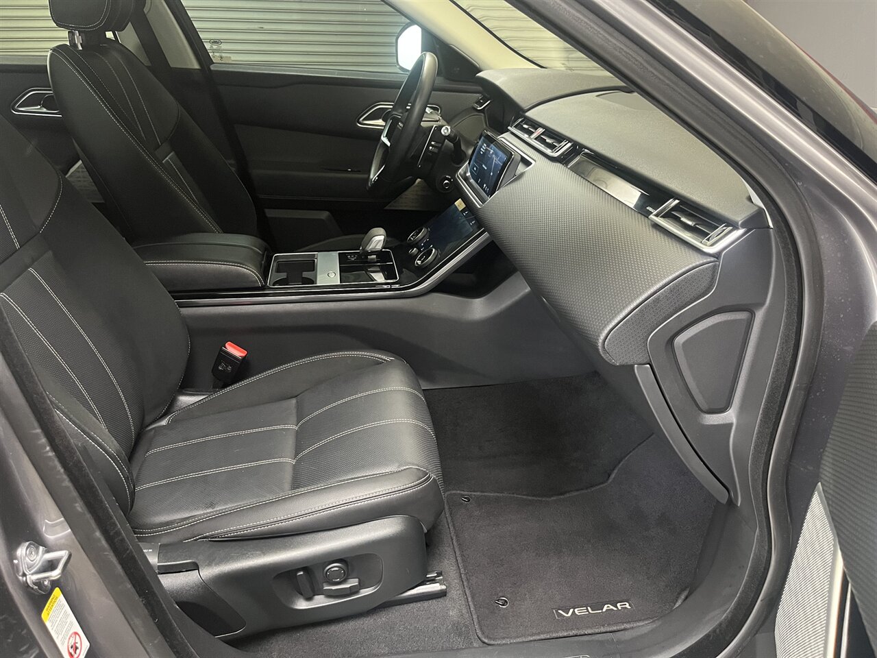 2021 Land Rover Range Rover Velar P250 S - Photo 21 - Victorville, CA 92392
