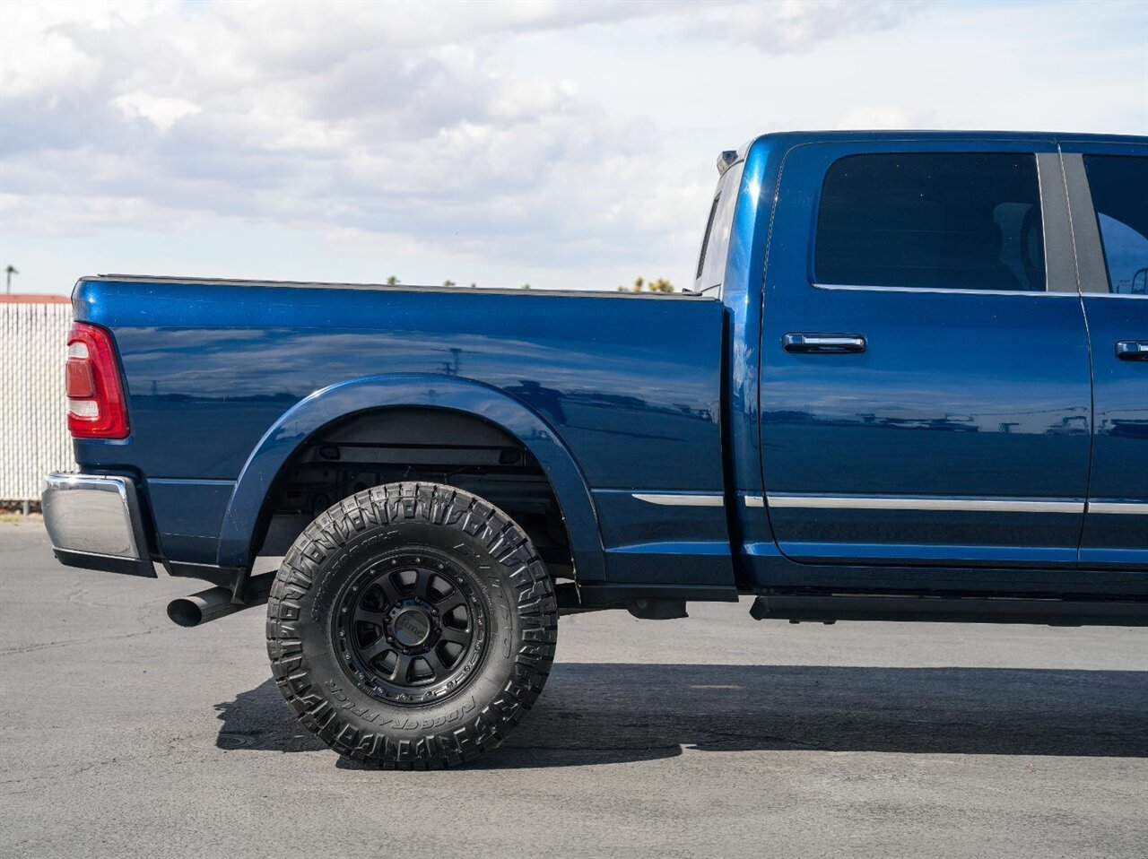2019 RAM 2500 Limited   - Photo 15 - Victorville, CA 92392