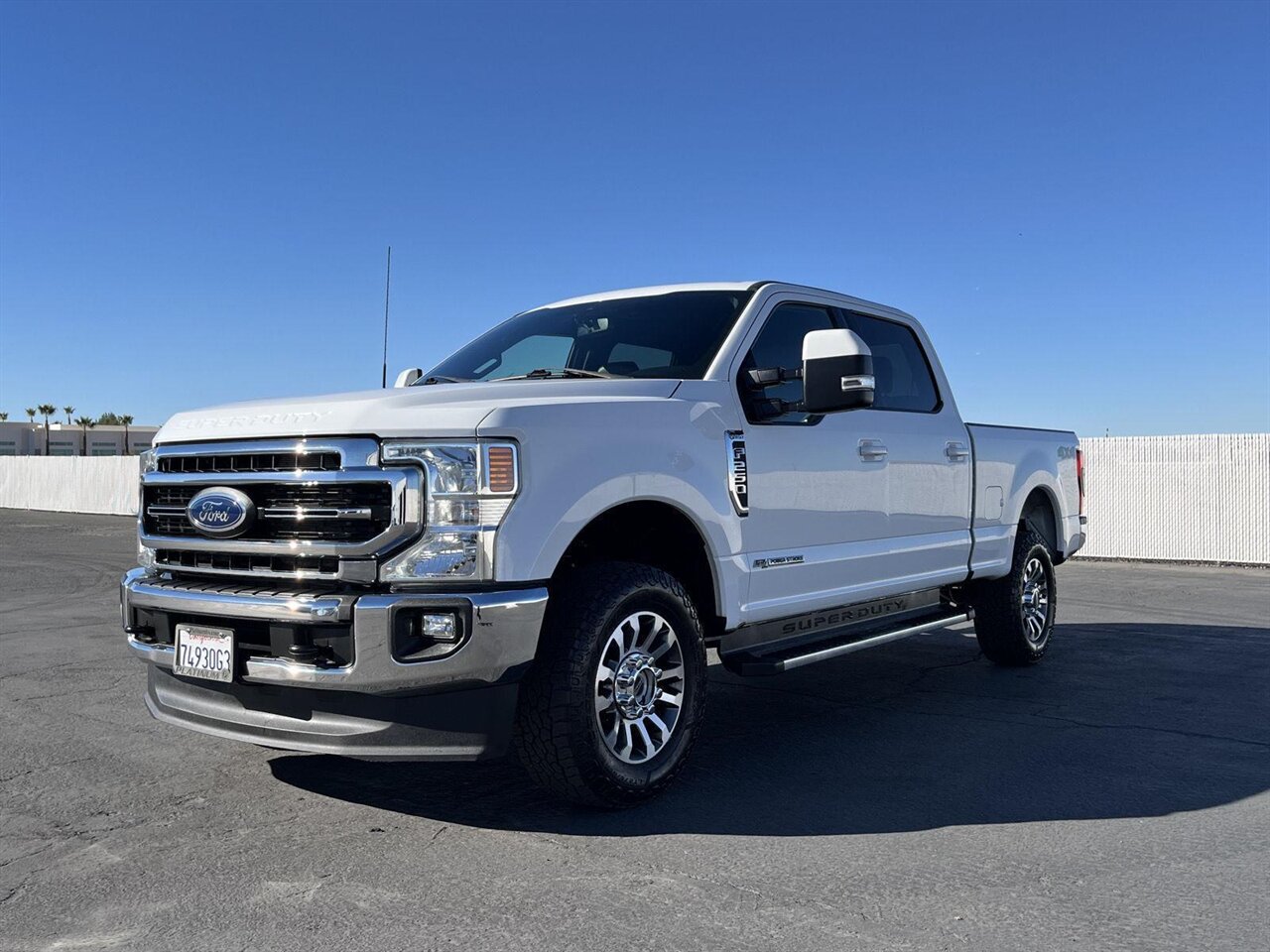 2022 Ford F-250 Super Duty Lariat   - Photo 8 - Victorville, CA 92392