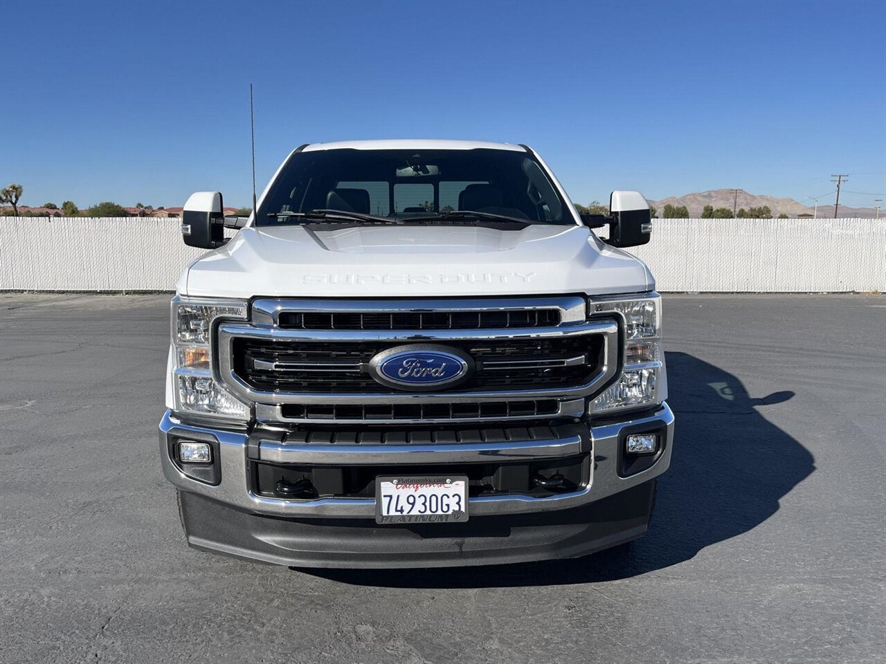 2022 Ford F-250 Super Duty Lariat   - Photo 6 - Victorville, CA 92392