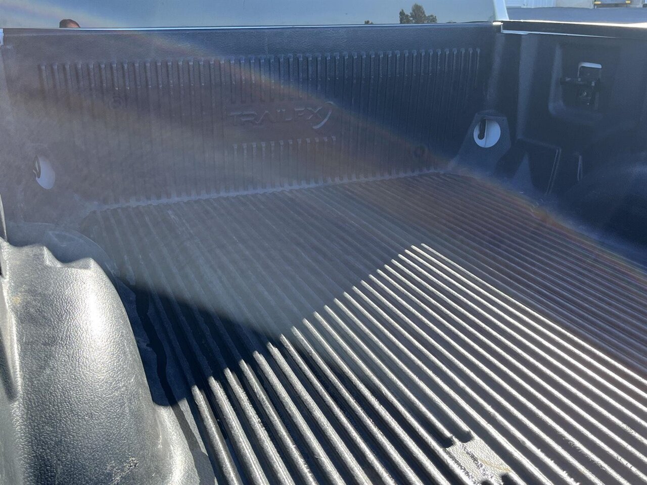 2022 Ford F-250 Super Duty Lariat   - Photo 10 - Victorville, CA 92392