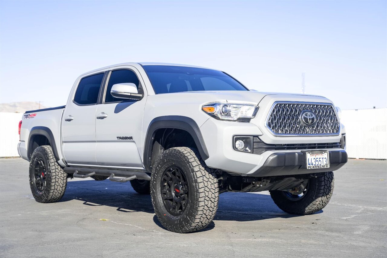 2019 Toyota Tacoma TRD Off-Road   - Photo 4 - Victorville, CA 92392