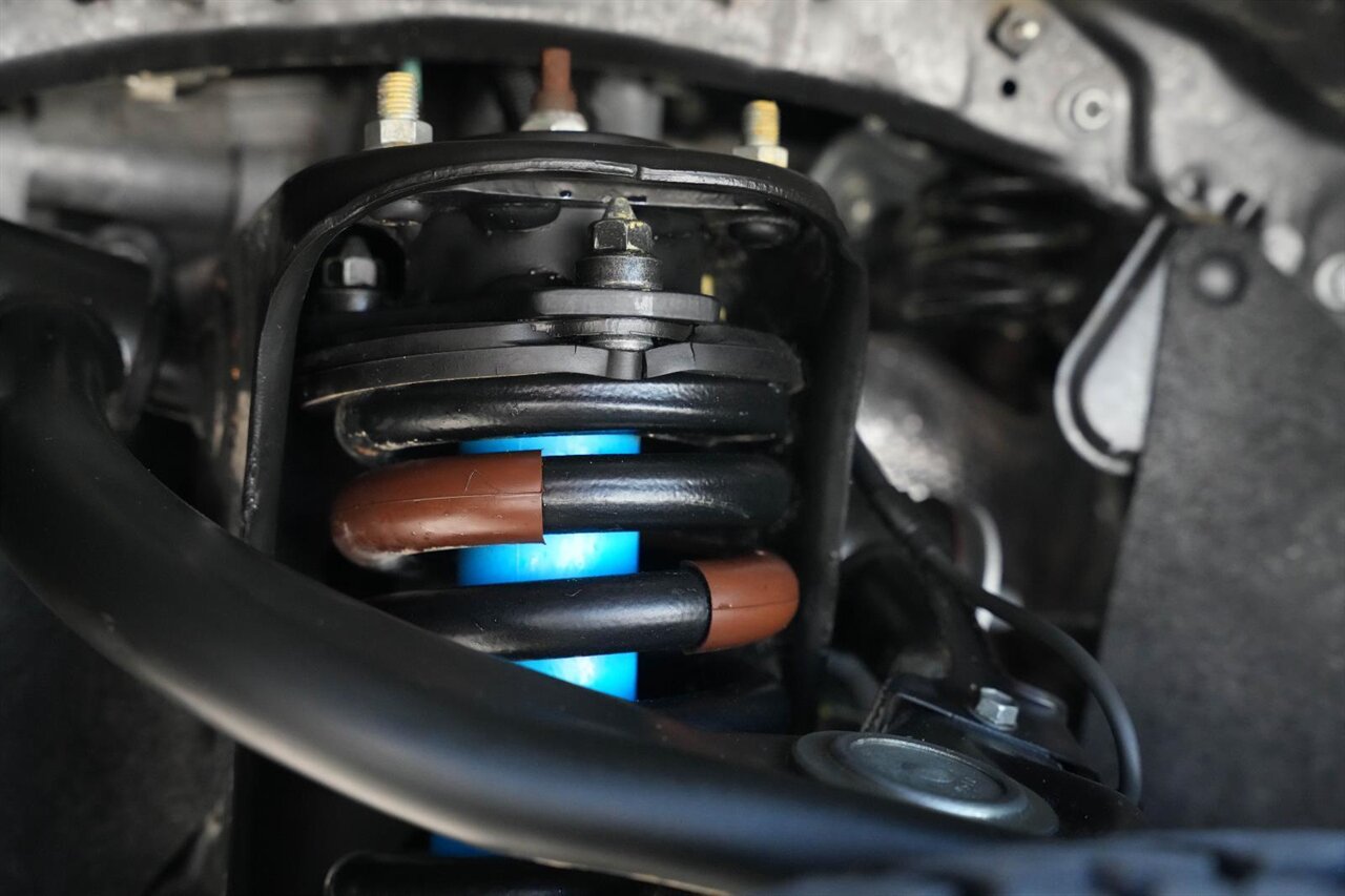 2019 Toyota Tacoma TRD Off-Road   - Photo 23 - Victorville, CA 92392