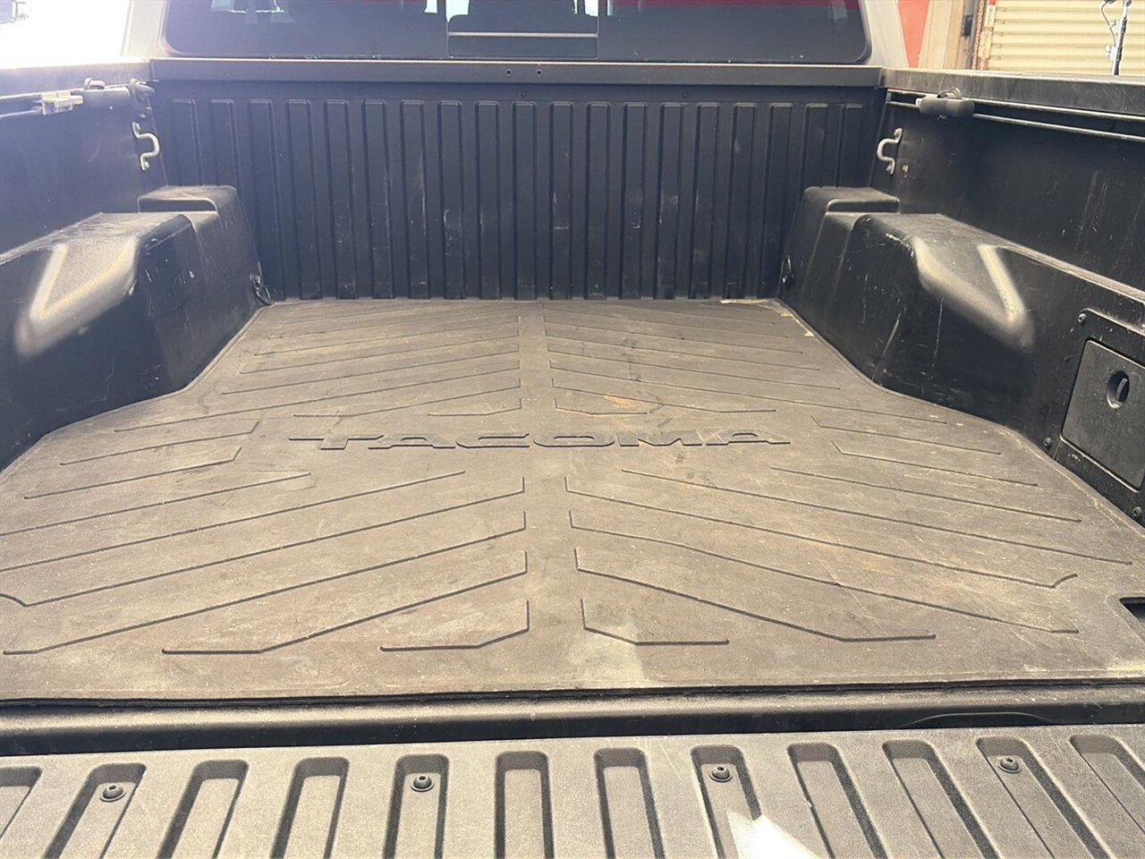 2019 Toyota Tacoma TRD Off-Road   - Photo 24 - Victorville, CA 92392