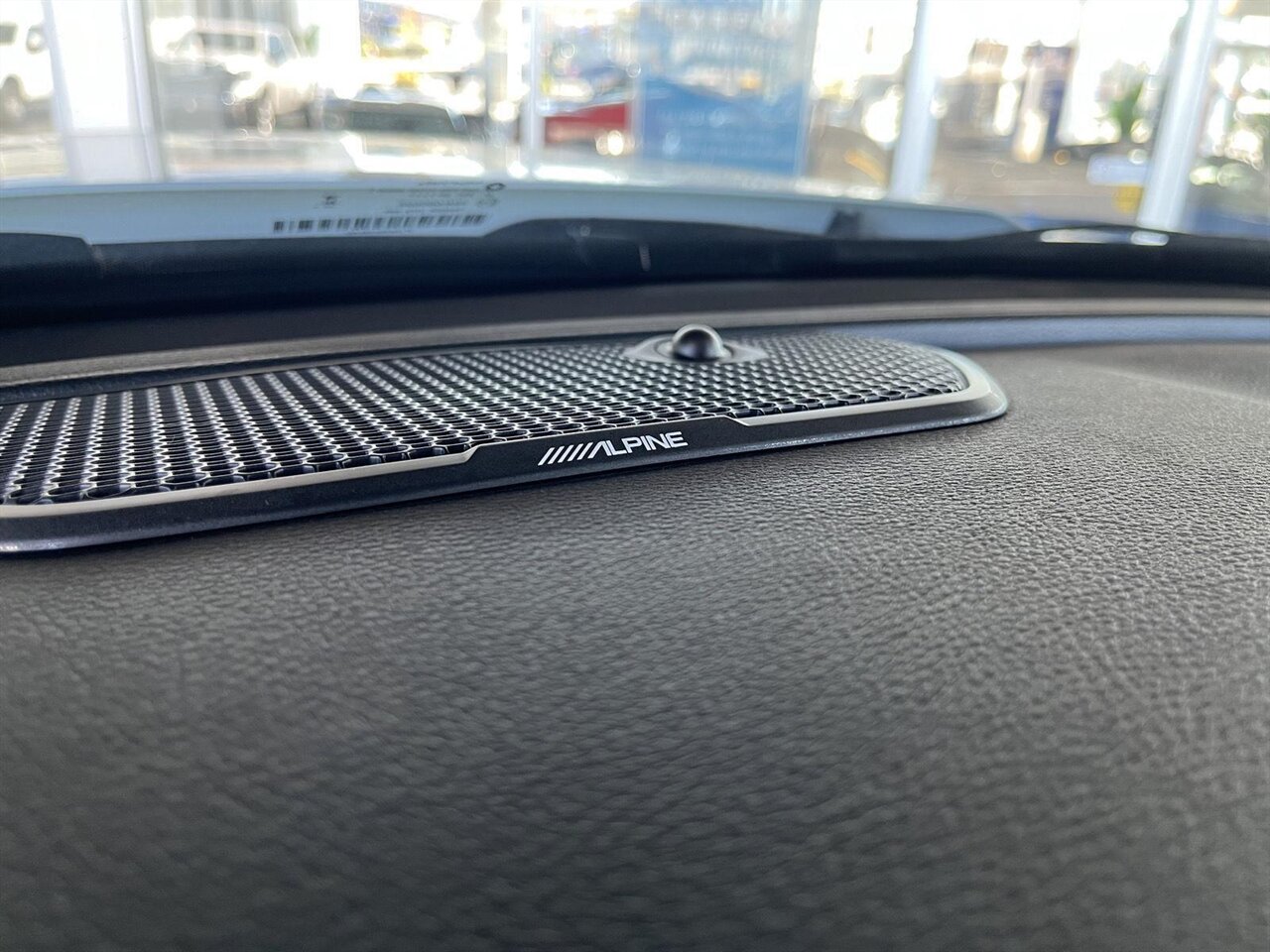 2024 RAM 2500 Laramie   - Photo 18 - Victorville, CA 92392