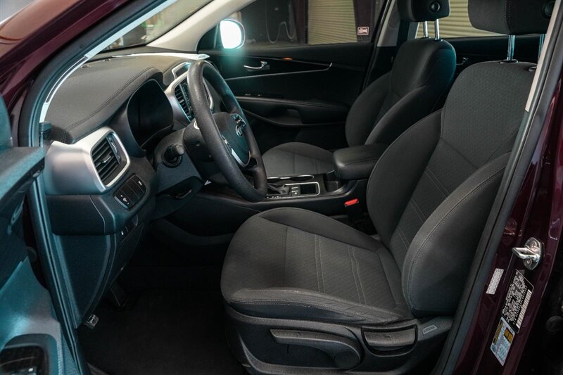 2020 Kia Sorento LX V6  