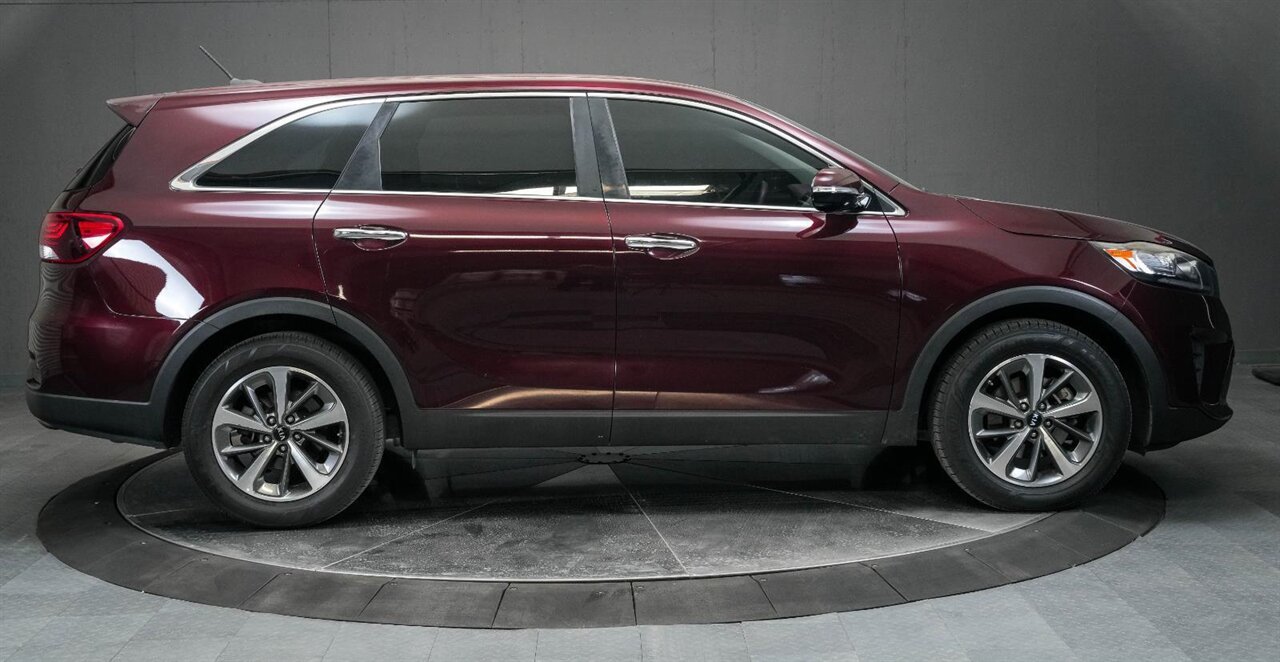 2020 Kia Sorento LX V6 photo 6