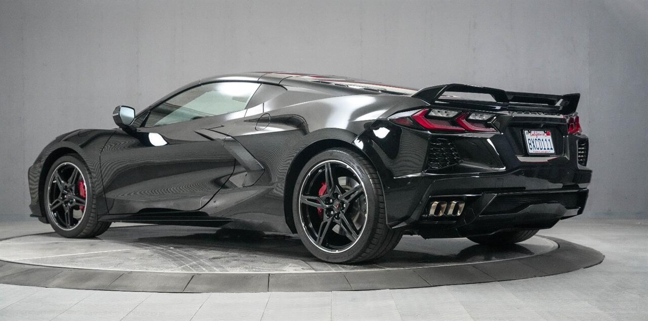2021 Chevrolet Corvette Stingray  One Owner Low Miles - Photo 13 - Victorville, CA 92392