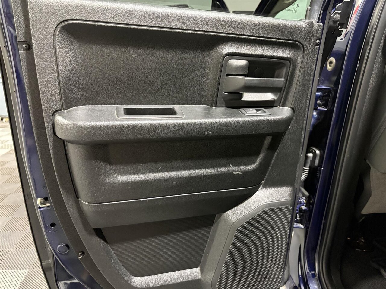 2018 RAM 1500 Tradesman - Photo 15 - Victorville, CA 92392