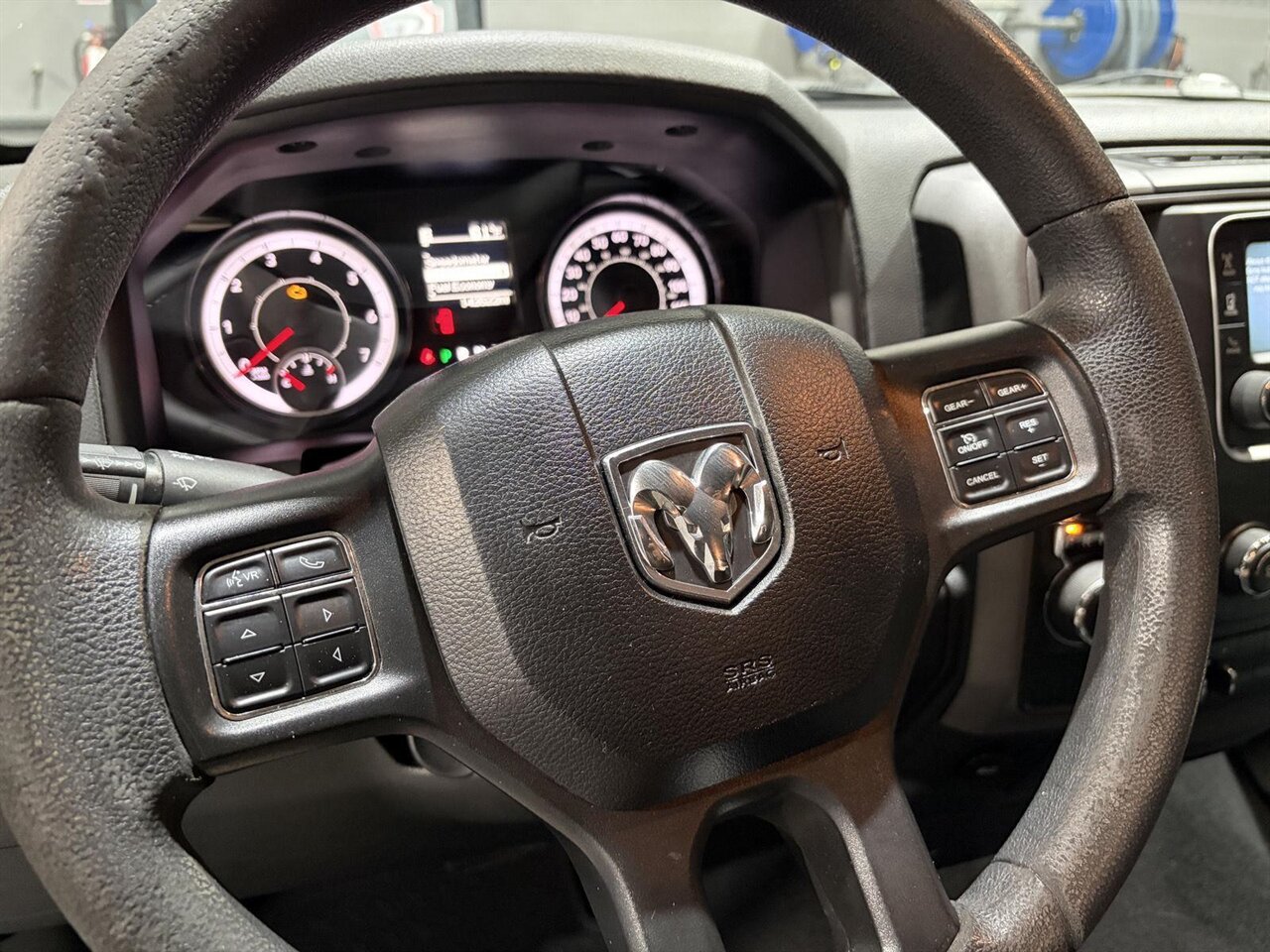 2018 RAM 1500 Tradesman - Photo 14 - Victorville, CA 92392