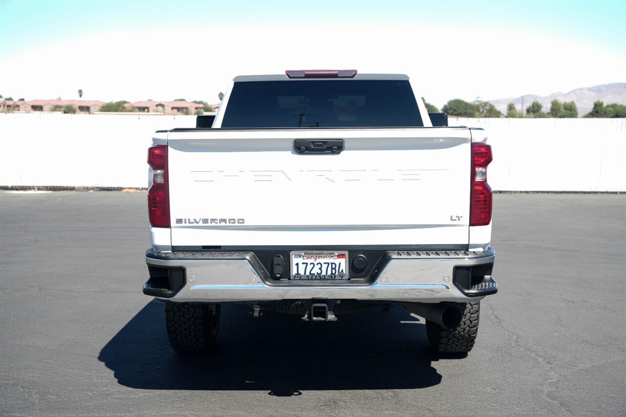 2021 Chevrolet Silverado 2500HD LT - Photo 14 - Victorville, CA 92392