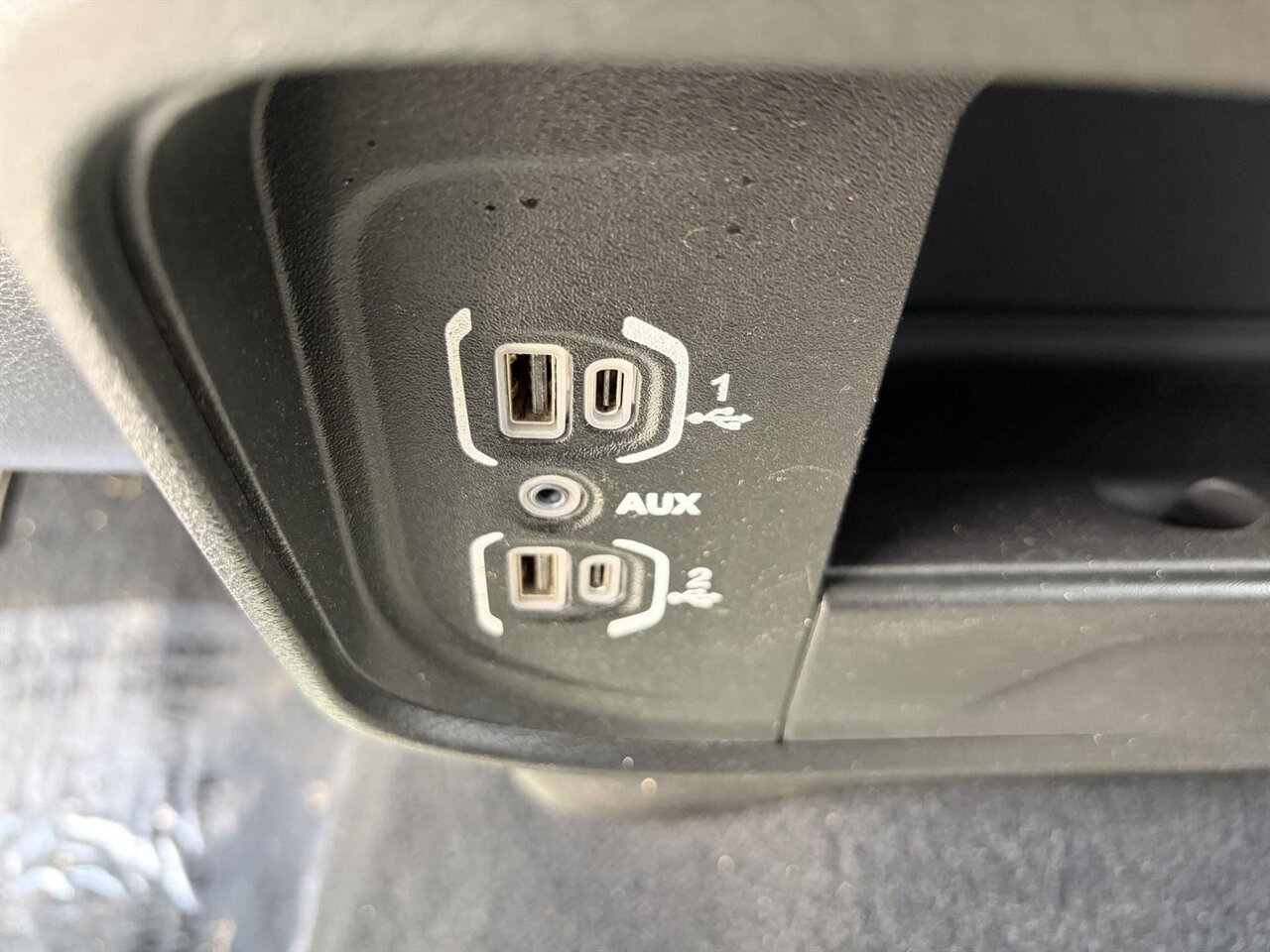 2023 RAM 2500 Big Horn   - Photo 14 - Victorville, CA 92392