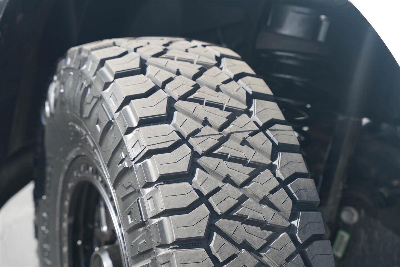 2023 RAM 2500 Big Horn   - Photo 6 - Victorville, CA 92392