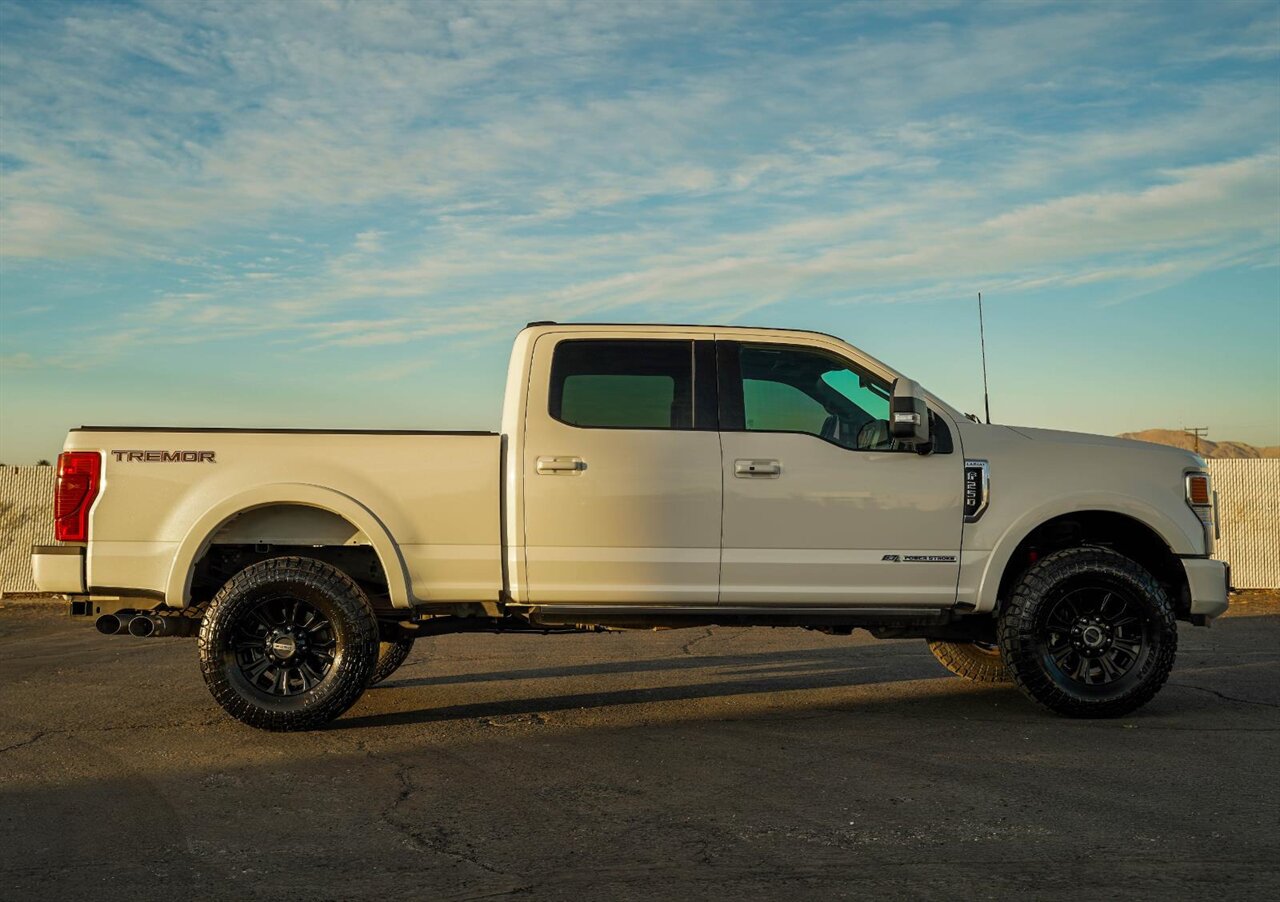 2022 Ford F-250 Super Duty Lariat   - Photo 13 - Victorville, CA 92392