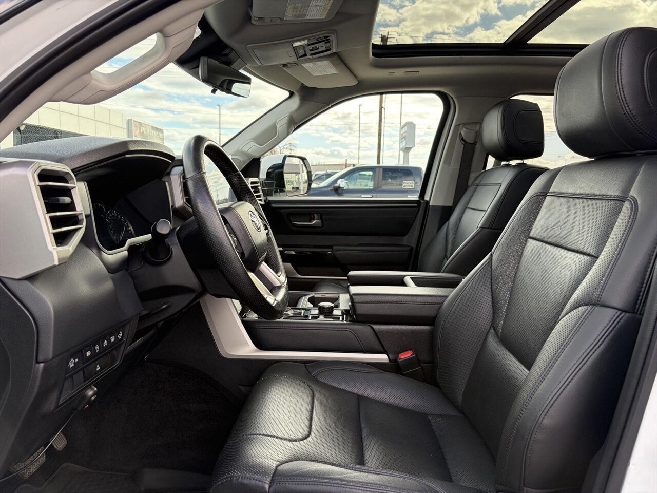 2022 Toyota Tundra Limited Custom Lifted on King Suspension - Photo 2 - Victorville, CA 92392