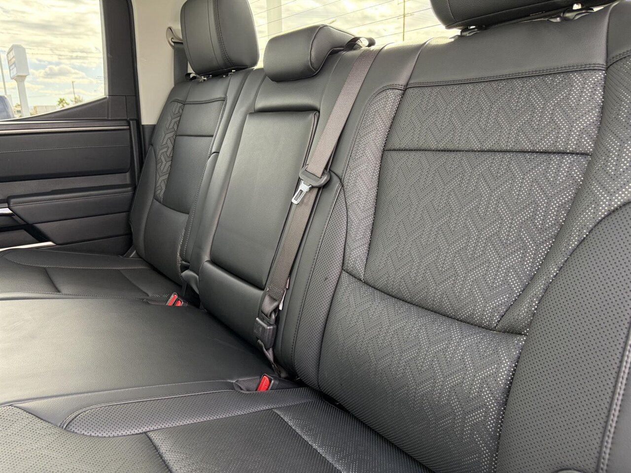 2022 Toyota Tundra Limited Custom Lifted on King Suspension - Photo 23 - Victorville, CA 92392