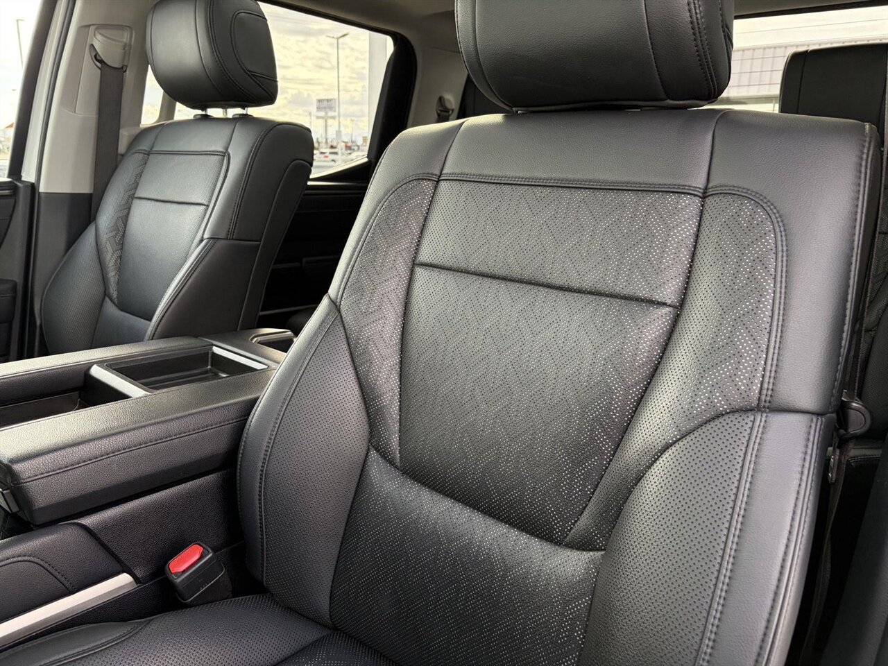 2022 Toyota Tundra Limited Custom Lifted on King Suspension - Photo 15 - Victorville, CA 92392