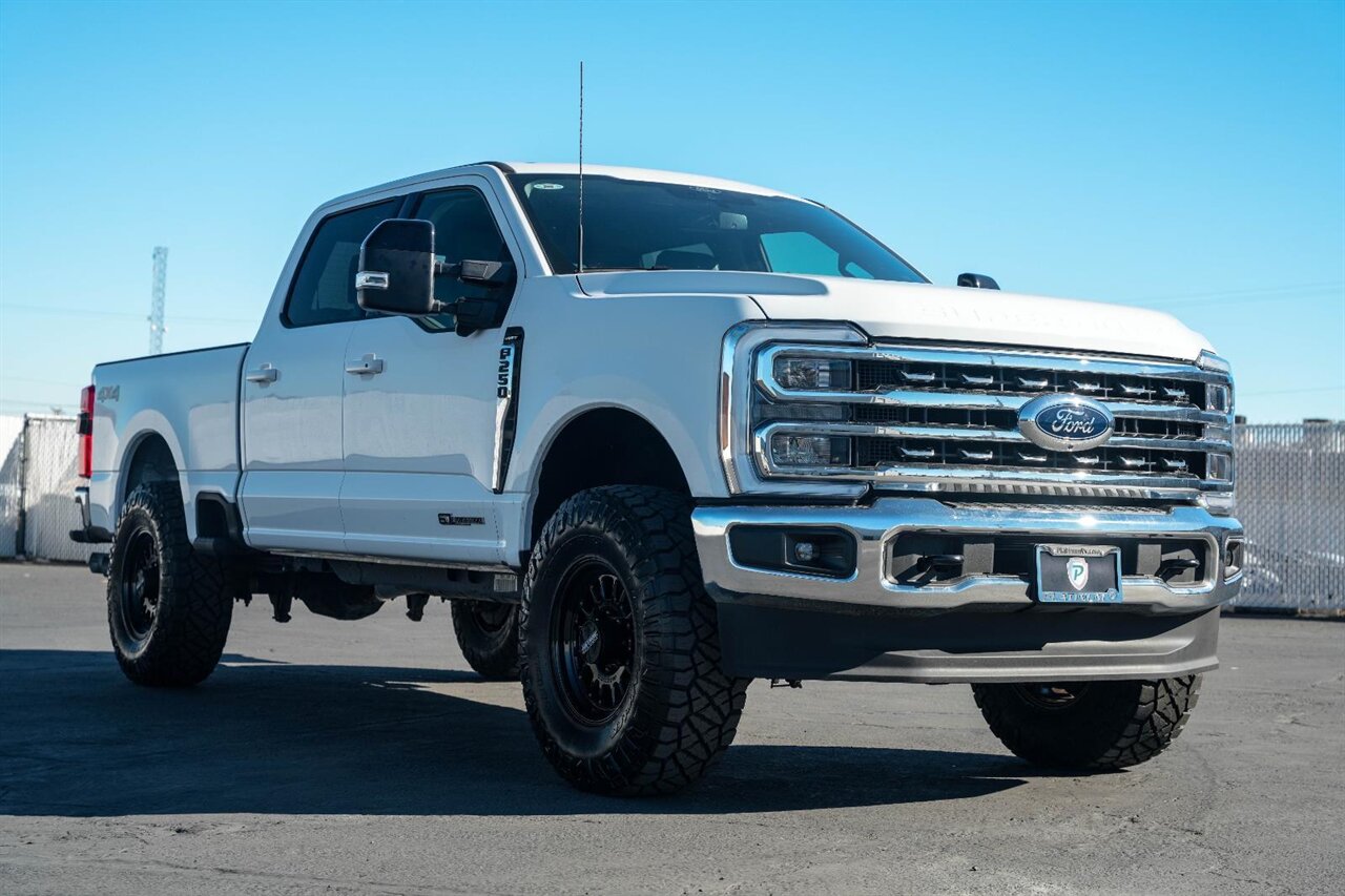 2024 Ford F-250 Super Duty Lariat   - Photo 6 - Victorville, CA 92392