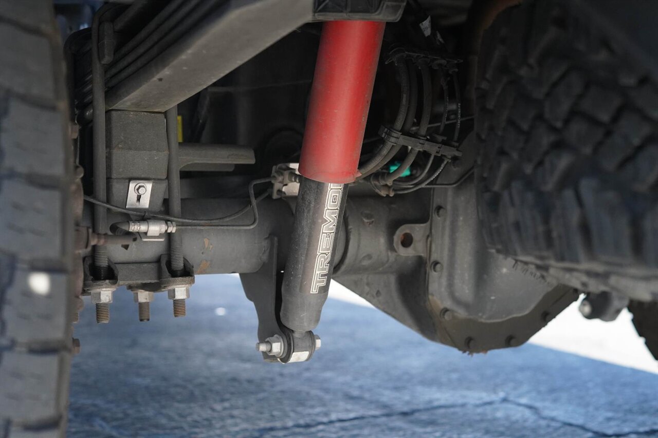 2022 Ford F-250 Super Duty Lariat   - Photo 12 - Victorville, CA 92392