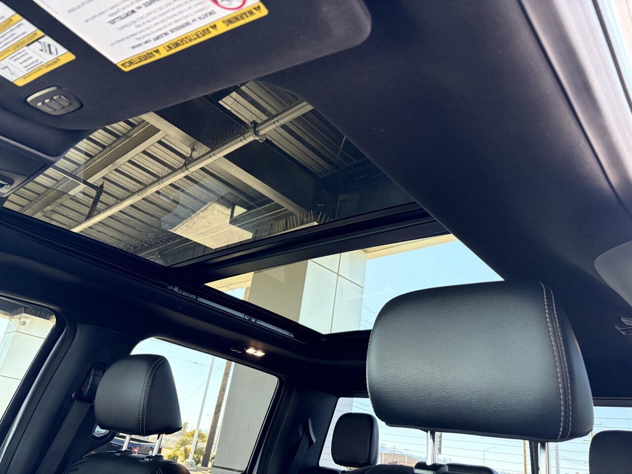 2022 Ford F-250 Super Duty Lariat   - Photo 19 - Victorville, CA 92392