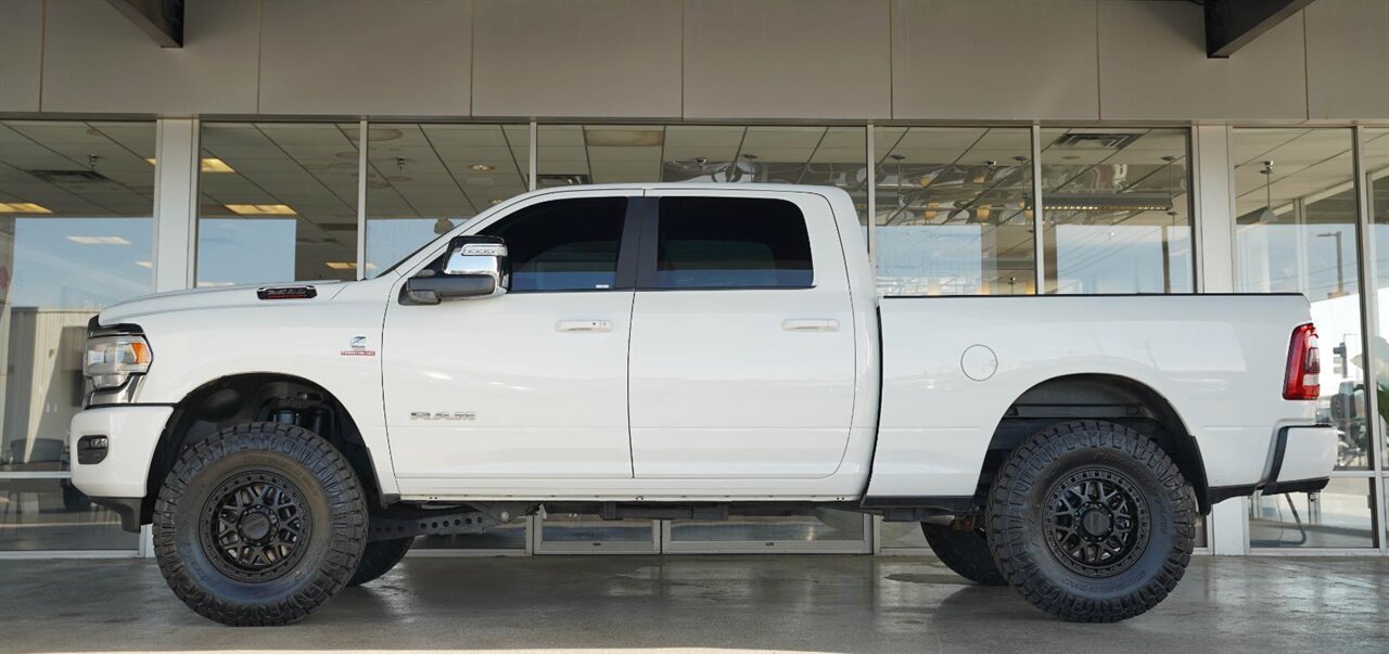 2024 RAM 2500 Laramie   - Photo 8 - Victorville, CA 92392