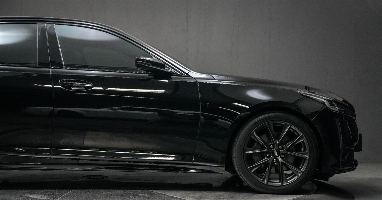 2020 Cadillac CT5 Sport   - Photo 7 - Victorville, CA 92392