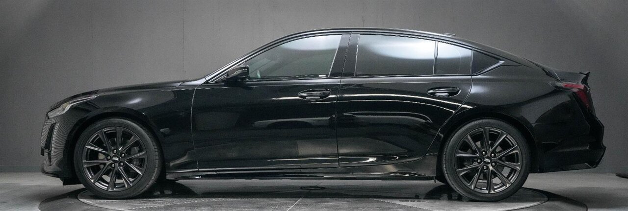 2020 Cadillac CT5 Sport   - Photo 11 - Victorville, CA 92392