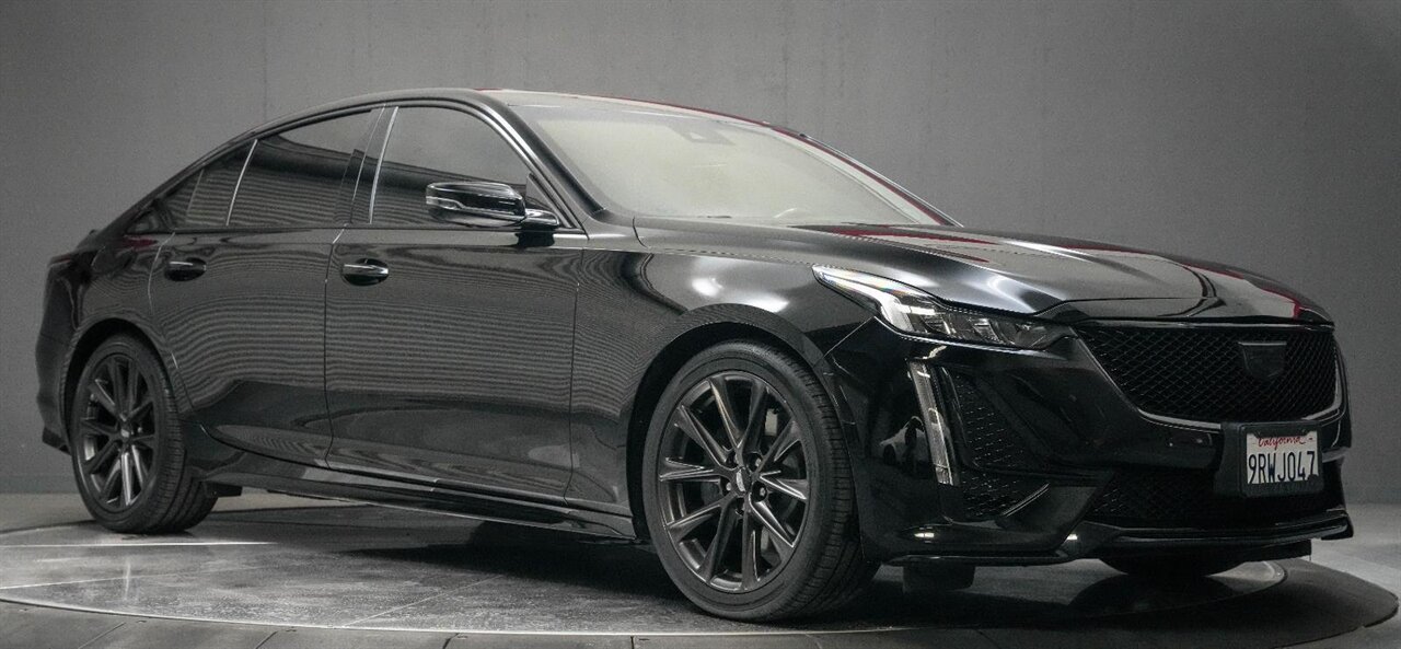 2020 Cadillac CT5 Sport   - Photo 9 - Victorville, CA 92392