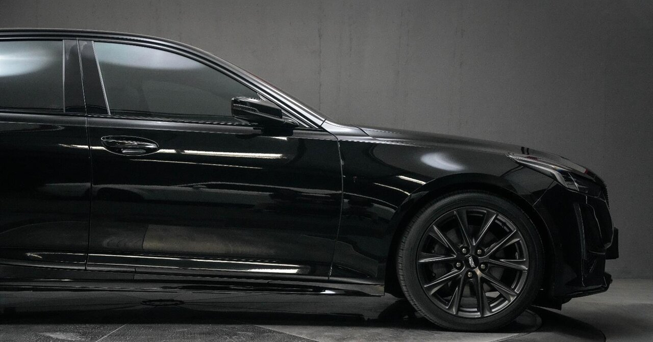 2020 Cadillac CT5 Sport   - Photo 7 - Victorville, CA 92392