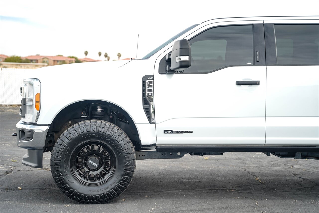 2023 Ford F-250 Super Duty XLT One Owner | Clean CarFax | Just Upgraded | - Photo 7 - Victorville, CA 92392