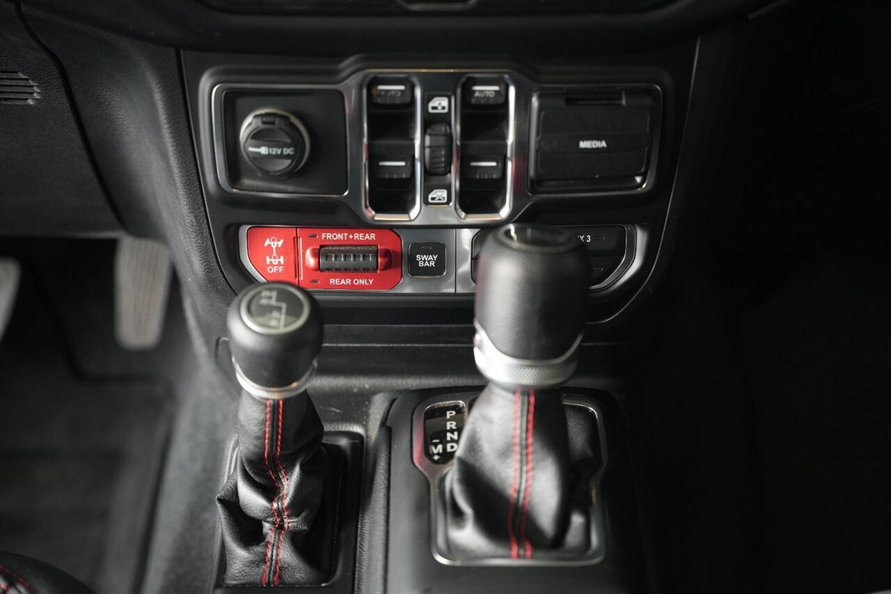 2019 Jeep Wrangler Unlimited Rubicon   - Photo 21 - Victorville, CA 92392