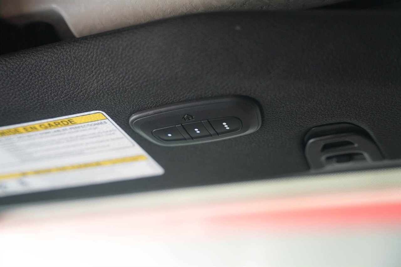 2019 Jeep Wrangler Unlimited Rubicon   - Photo 25 - Victorville, CA 92392