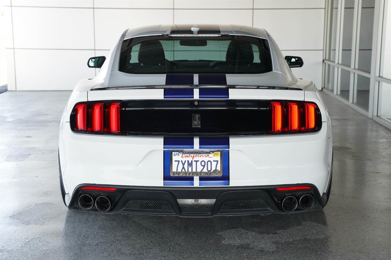 2016 Ford Mustang Shelby GT350   - Photo 9 - Victorville, CA 92392