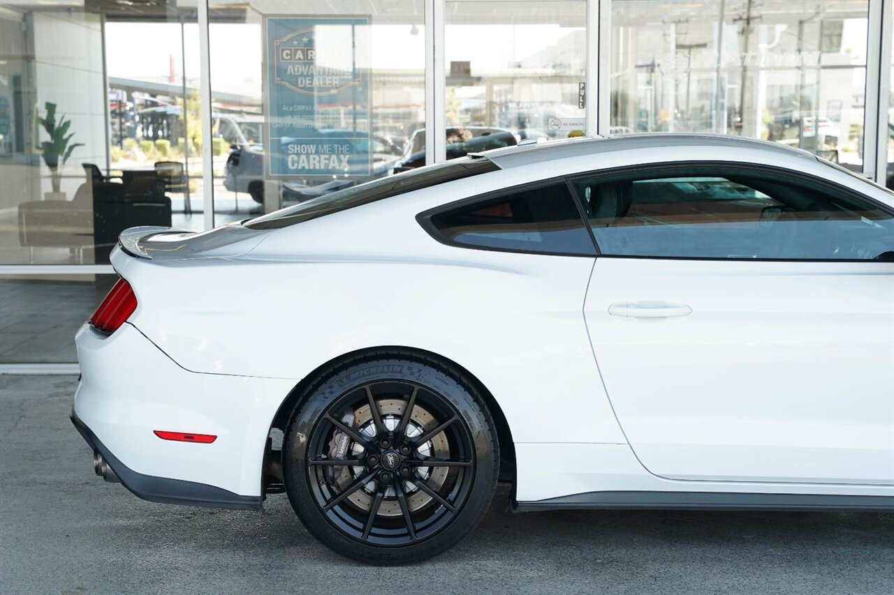 2016 Ford Mustang Shelby GT350   - Photo 7 - Victorville, CA 92392