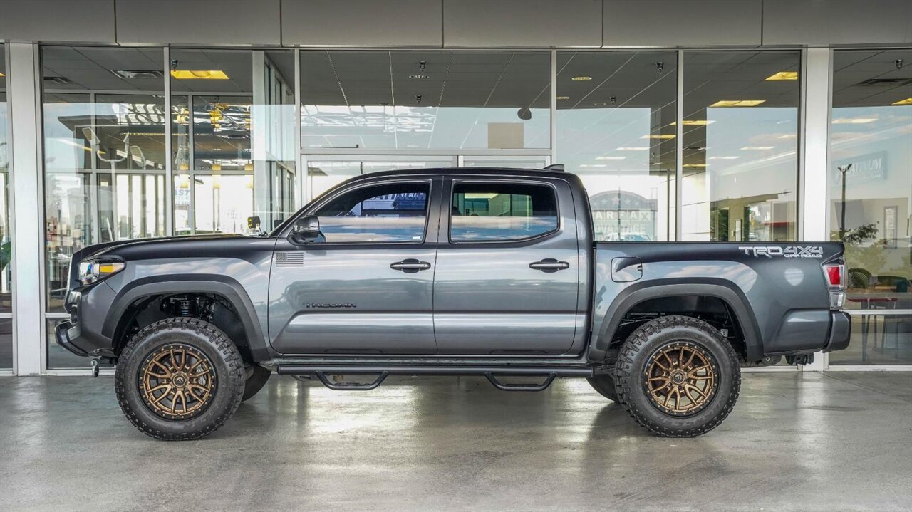 2021 Toyota Tacoma SR V6   - Photo 6 - Victorville, CA 92392